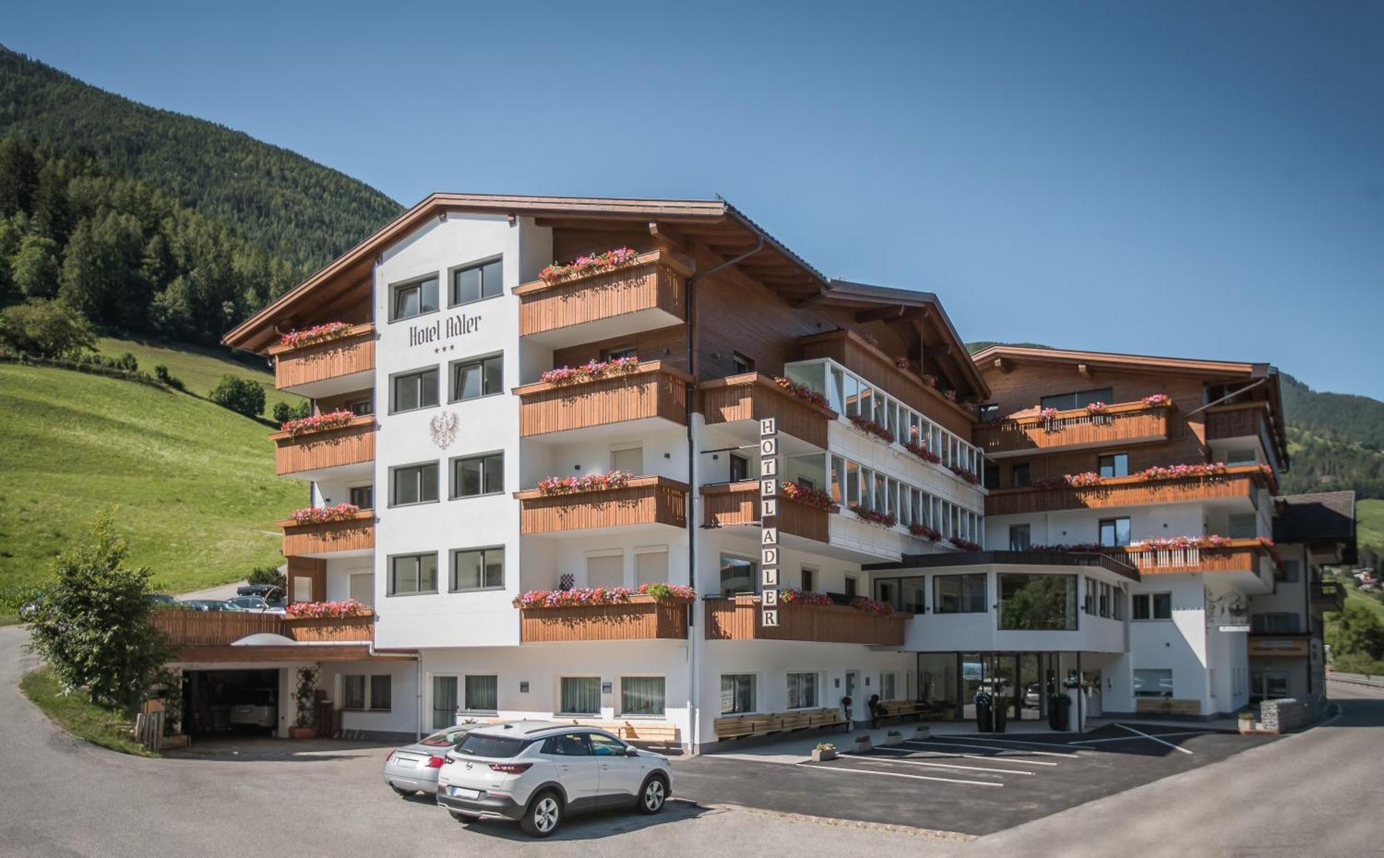 Hotel Adler Ahrntal Eksteriør billede